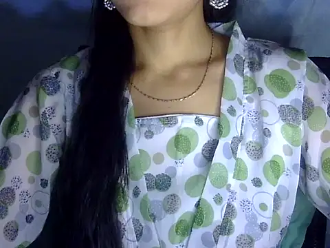 Snapshot of Shazi_1 chatting on May 1, 2026, 3:22 am Shazi 1 online show from May 1, 2026, 3:22 am