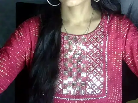 Snapshot of Shazi_1 chatting on May 18, 2026, 2:12 pm Shazi 1 online show from May 18, 2026, 2:12 pm