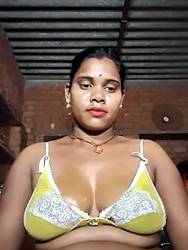 Snapshot of Katrina_kaif143 chatting on May 24, 2026, 11:37 am Katrina kaif143 online show from May 24, 2026, 11:37 am