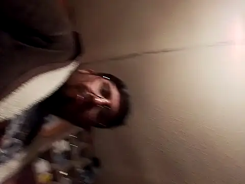 Snapshot of RAJV_ chatting on October 29, 2025, 9:05 pm RAJV online show from October 29, 2025, 9:05 pm