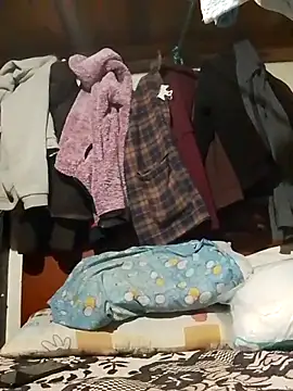 Snapshot of RAJV_ chatting on November 3, 2025, 10:42 pm RAJV online show from November 3, 2025, 10:42 pm