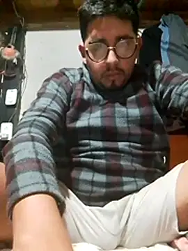 Snapshot of RAJV_ chatting on November 11, 2025, 10:37 am RAJV online show from November 11, 2025, 10:37 am