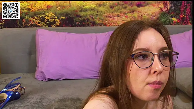 JennyVego online show from October 6, 2025, 12:46 pm