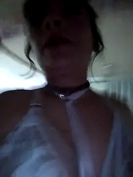 Snapshot of Valentina_Squirt- chatting on October 14, 2025, 9:54 am Valentina Squirt- online show from October 14, 2025, 9:54 am