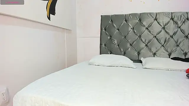 Snapshot of lapitti chatting on October 23, 2025, 1:21 pm lapitti online show from October 23, 2025, 1:21 pm