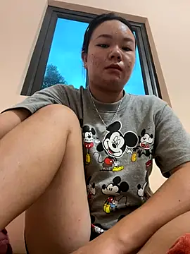 Snapshot of Cherry_222 chatting on September 29, 2025, 11:31 pm Cherry 222 online show from September 29, 2025, 11:31 pm