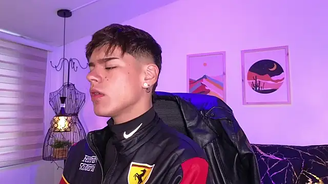 kevienmiet online show from October 3, 2025, 11:18 am