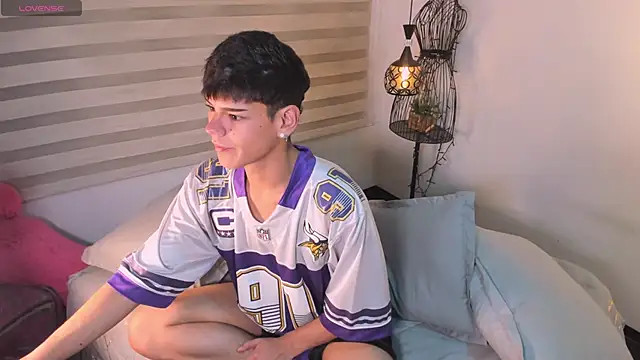 kevienmiet online show from November 7, 2025, 3:17 am