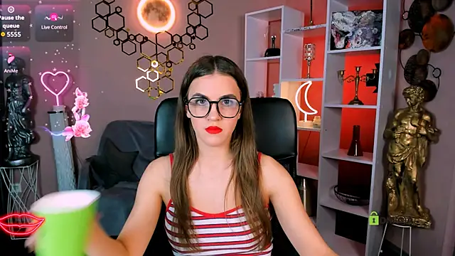 Snapshot of lina_fox12 chatting on October 18, 2025, 12:39 pm lina fox12 online show from October 18, 2025, 12:39 pm