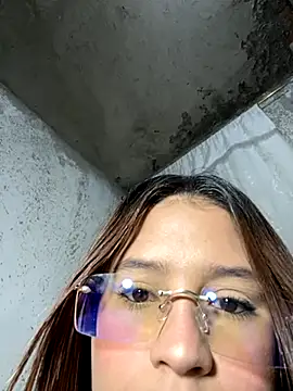 stefany rouse online show from September 30, 2025, 12:21 pm
