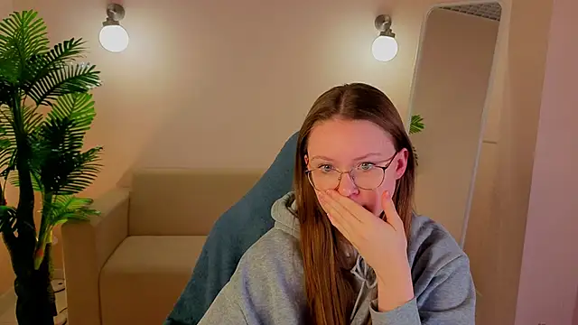 Snapshot of SirenaBlessing chatting on November 6, 2025, 3:07 am SirenaBlessing online show from November 6, 2025, 3:07 am