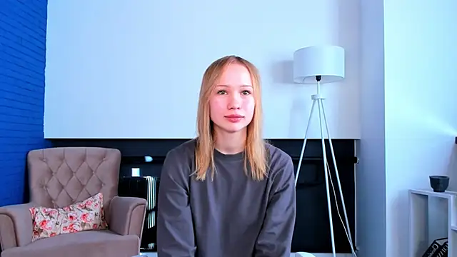 HayleyBessent online show from September 30, 2025, 11:37 am