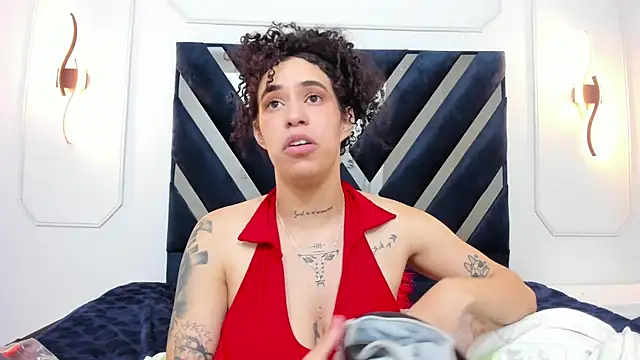 Annie roselle online show from January 5, 2026, 5:27 pm