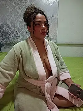 Snapshot of scarlet_queen__ chatting on October 24, 2025, 7:16 am scarlet queen online show from October 24, 2025, 7:16 am