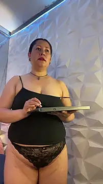 Snapshot of Marianasmitt chatting on October 27, 2025, 11:47 am Marianasmitt online show from October 27, 2025, 11:47 am