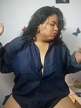 Tania cruz  online show from December 19, 2025, 3:35 am