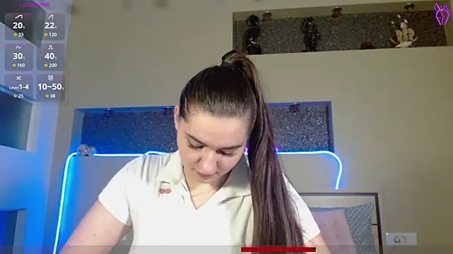 Snapshot of cutieblush chatting on October 4, 2025, 9:13 pm cutieblush online show from October 4, 2025, 9:13 pm