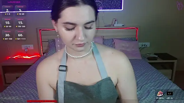 Snapshot of cutieblush chatting on October 11, 2025, 7:45 pm cutieblush online show from October 11, 2025, 7:45 pm