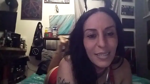 Snapshot of inkdhollow1 chatting on October 5, 2025, 3:27 am inkdhollow1 online show from October 5, 2025, 3:27 am