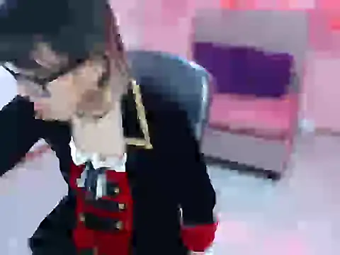 cristal hills 19 online show from October 31, 2025, 6:42 pm