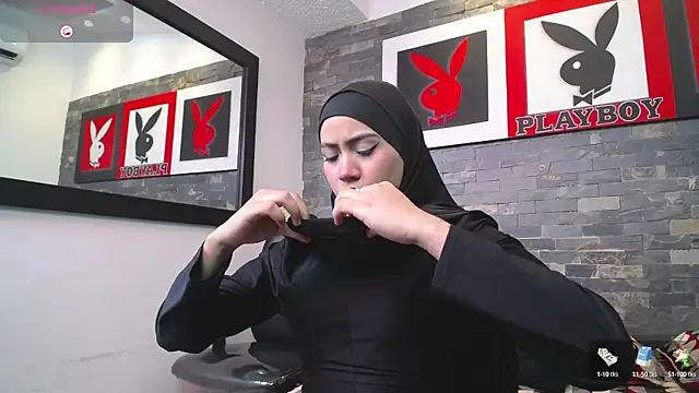 Snapshot of Neesha__ chatting on October 4, 2025, 8:29 pm Neesha online show from October 4, 2025, 8:29 pm