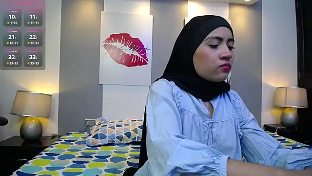 Snapshot of Neesha__ chatting on October 16, 2025, 8:21 pm Neesha online show from October 16, 2025, 8:21 pm