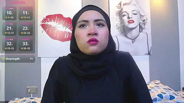 Snapshot of Neesha__ chatting on October 24, 2025, 7:43 pm Neesha online show from October 24, 2025, 7:43 pm