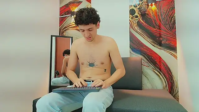 Snapshot of ISRAEL_GRAY chatting on October 24, 2025, 7:43 pm ISRAEL GRAY online show from October 24, 2025, 7:43 pm