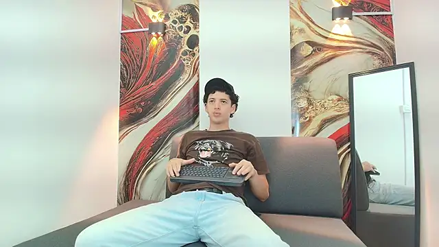 Snapshot of ISRAEL_GRAY chatting on October 31, 2025, 7:26 pm ISRAEL GRAY online show from October 31, 2025, 7:26 pm