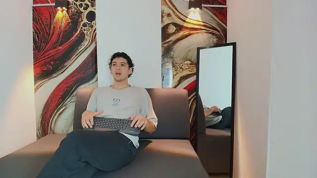 Snapshot of ISRAEL_GRAY chatting on November 4, 2025, 7:46 pm ISRAEL GRAY online show from November 4, 2025, 7:46 pm