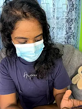 Snapshot of SukiyamaAsia chatting on October 20, 2025, 8:04 am SukiyamaAsia online show from October 20, 2025, 8:04 am