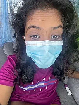 Snapshot of SukiyamaAsia chatting on November 11, 2025, 7:30 am SukiyamaAsia online show from November 11, 2025, 7:30 am