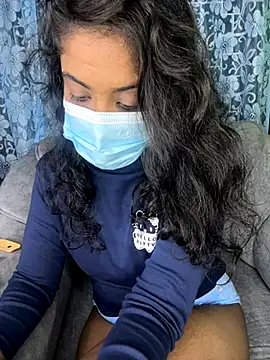 Snapshot of SukiyamaAsia chatting on November 13, 2025, 4:17 pm SukiyamaAsia online show from November 13, 2025, 4:17 pm