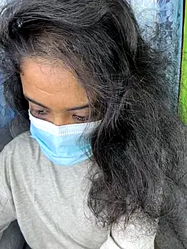 Snapshot of SukiyamaAsia chatting on November 16, 2025, 7:14 am SukiyamaAsia online show from November 16, 2025, 7:14 am