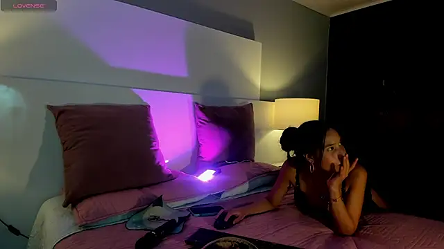 Snapshot of Dylan_Katte chatting on February 25, 2026, 10:08 pm Dylan Katte online show from February 25, 2026, 10:08 pm