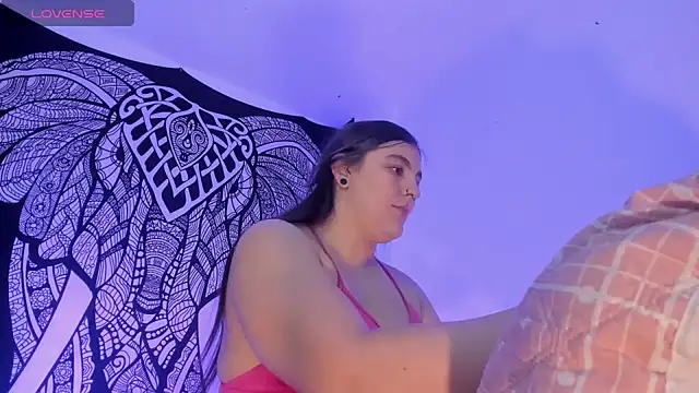 Snapshot of Anny_ferrer1 chatting on November 13, 2025, 11:03 pm Anny ferrer1 online show from November 13, 2025, 11:03 pm