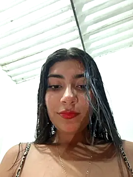 Sweed-virgin-pussy online show from June 10, 2026, 1:17 am