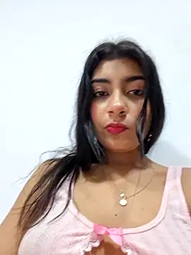 Snapshot of Sweed-virgin-pussy chatting on July 5, 2026, 4:19 am Sweed-virgin-pussy online show from July 5, 2026, 4:19 am