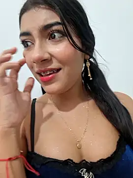 Snapshot of Sweed-virgin-pussy chatting on July 7, 2026, 9:52 pm Sweed-virgin-pussy online show from July 7, 2026, 9:52 pm