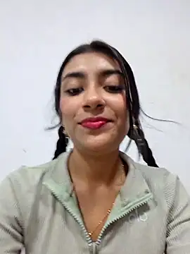 Snapshot of Sweed-virgin-pussy chatting on July 11, 2026, 12:13 am Sweed-virgin-pussy online show from July 11, 2026, 12:13 am