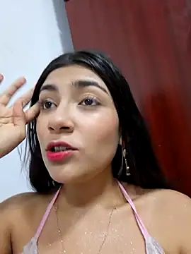Snapshot of Sweed-virgin-pussy chatting on July 14, 2026, 11:32 pm Sweed-virgin-pussy online show from July 14, 2026, 11:32 pm