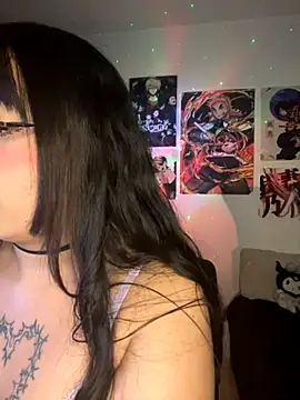 Hinatamoon  online show from October 8, 2025, 5:16 am