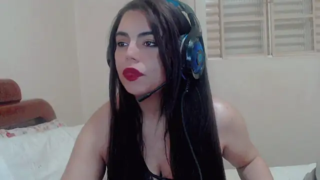 Snapshot of AgathaMendes chatting on October 5, 2025, 4:22 am AgathaMendes online show from October 5, 2025, 4:22 am