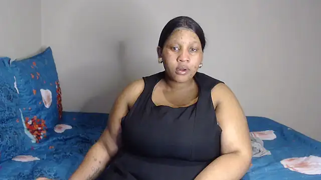 PIXIEBITCHXXX26 online show from June 16, 2026, 7:49 pm