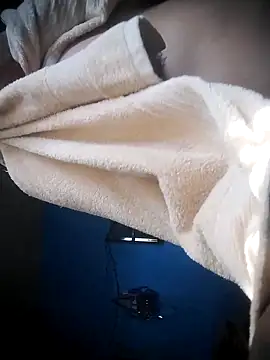 Sunday25sx online show from November 11, 2025, 7:14 pm