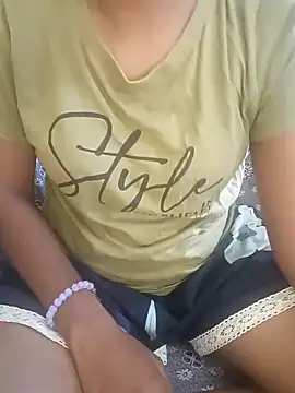 Snapshot of tamil_thaara03 chatting on October 16, 2025, 9:32 am tamil thaara03 online show from October 16, 2025, 9:32 am