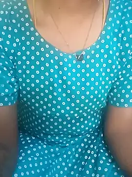 Snapshot of tamil_thaara03 chatting on October 23, 2025, 4:28 pm tamil thaara03 online show from October 23, 2025, 4:28 pm