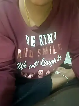 Snapshot of tamil_thaara03 chatting on November 18, 2025, 2:21 pm tamil thaara03 online show from November 18, 2025, 2:21 pm