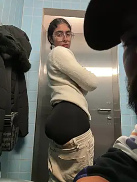 latingangsex online show from February 22, 2026, 5:55 pm