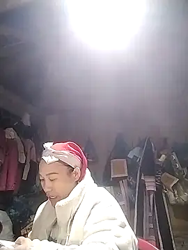 Snapshot of asakaka chatting on October 23, 2025, 2:00 am asakaka online show from October 23, 2025, 2:00 am